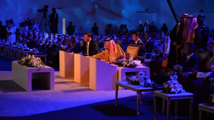 king-salman-and-chinese-president-xi-jinping-inaugurate-yasref-r