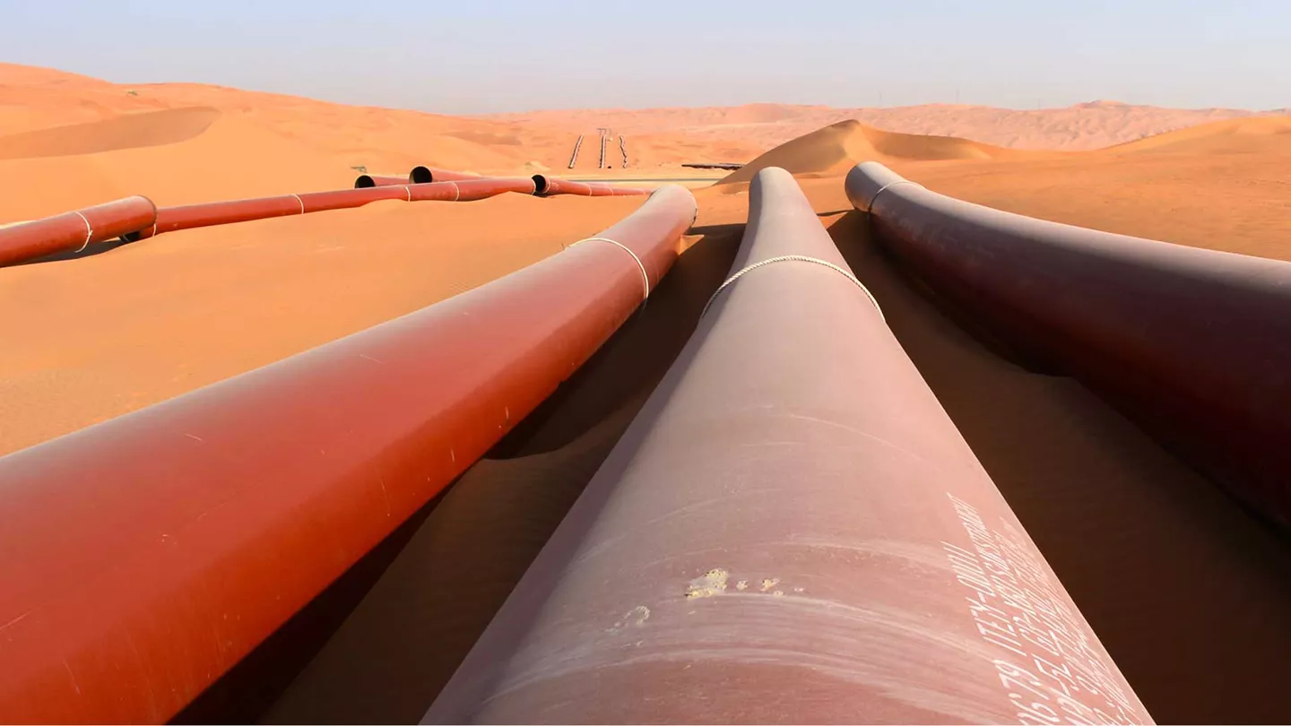 Pipelines leading to horizon – desert – Saudi Arabia